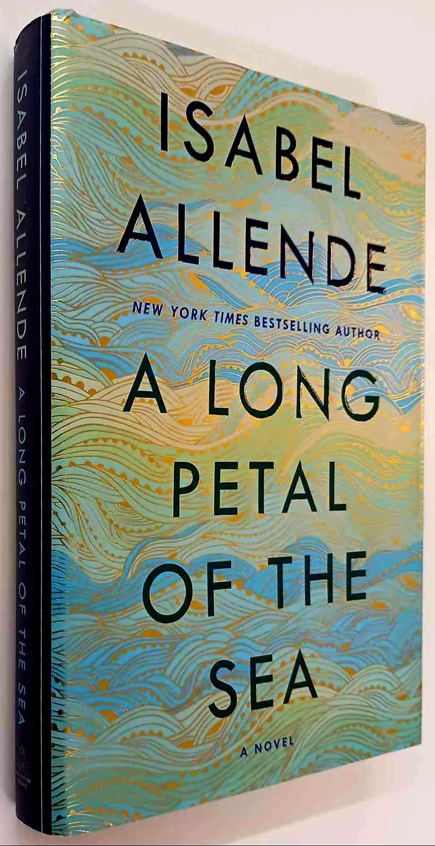 A LONG PETAL OF THE SEA (SIGNED) - Isabel Allende