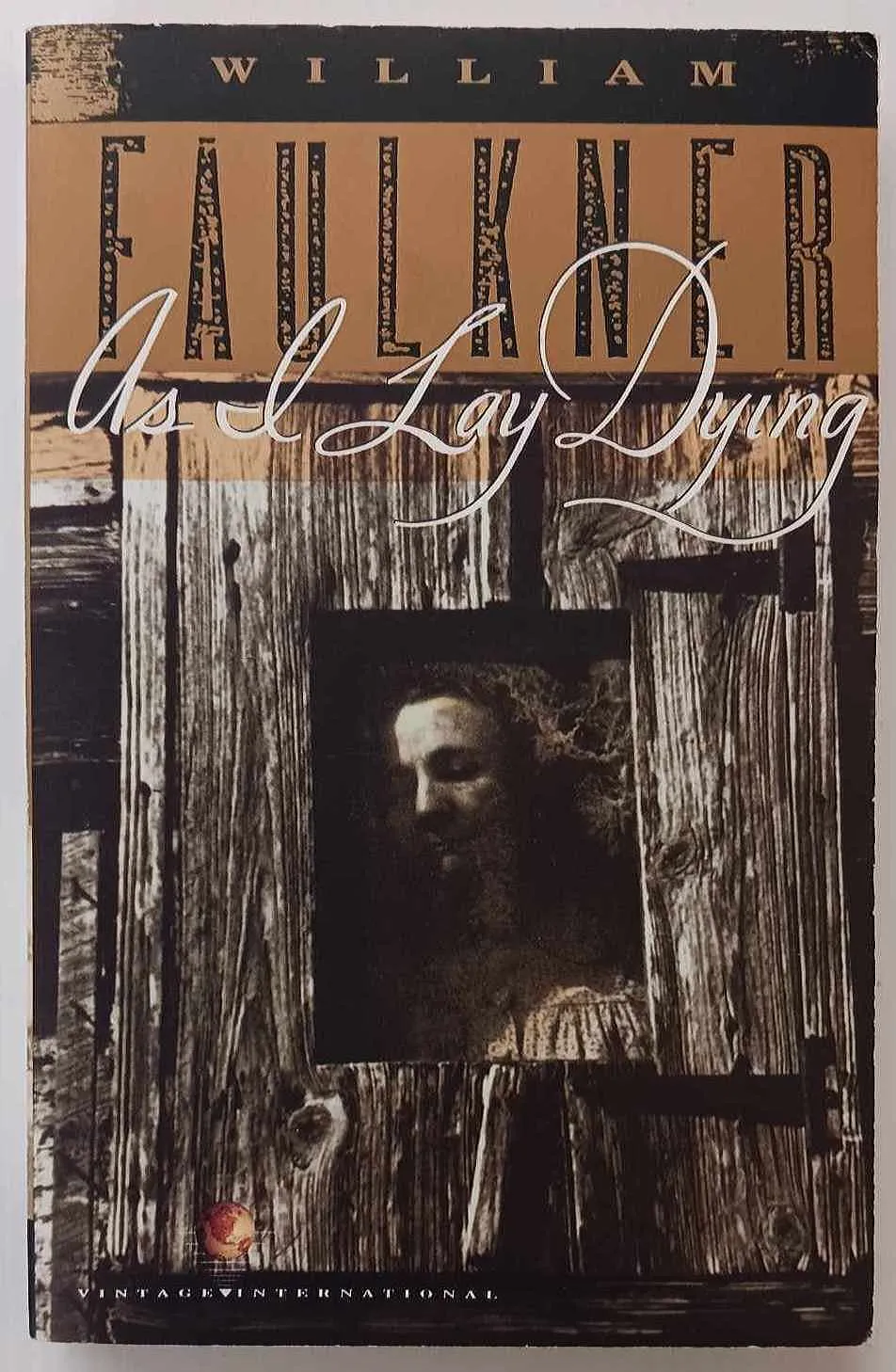 AS I LAY DYING - William Faulkner