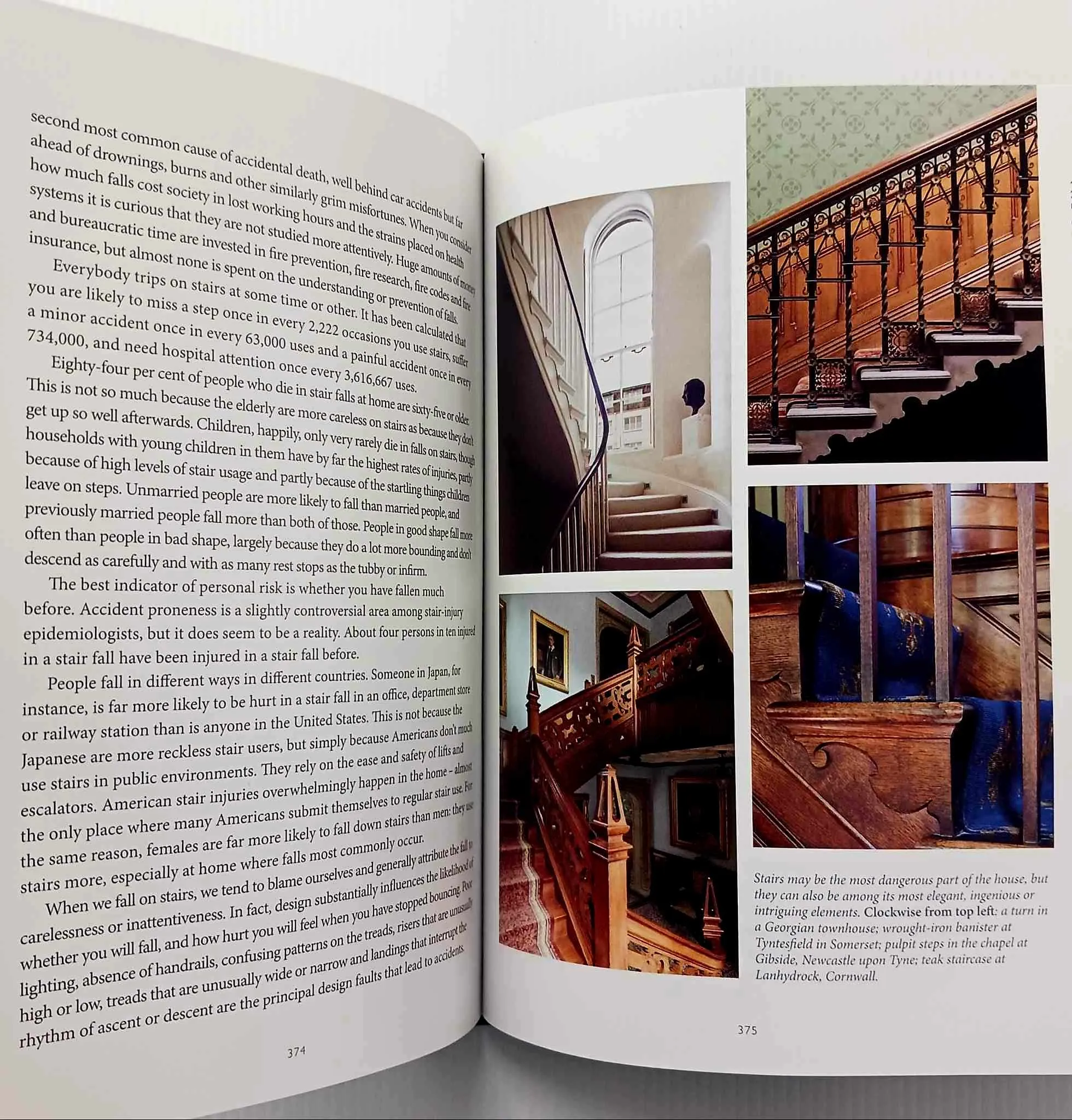 AT HOME - Bill Bryson