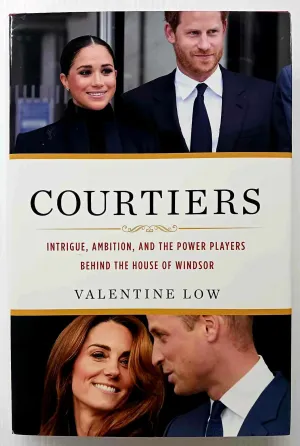 COURTIERS - Valentine Low