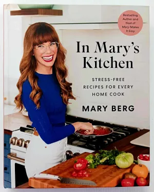 IN MARY'S KITCHEN - Mary Berg