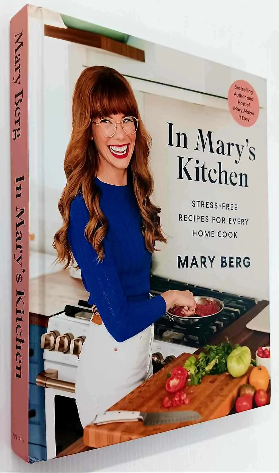 IN MARY'S KITCHEN - Mary Berg