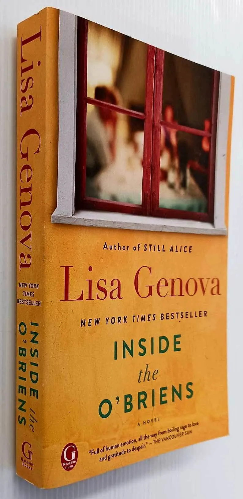 INSIDE THE O'BRIENS - Lisa Genova