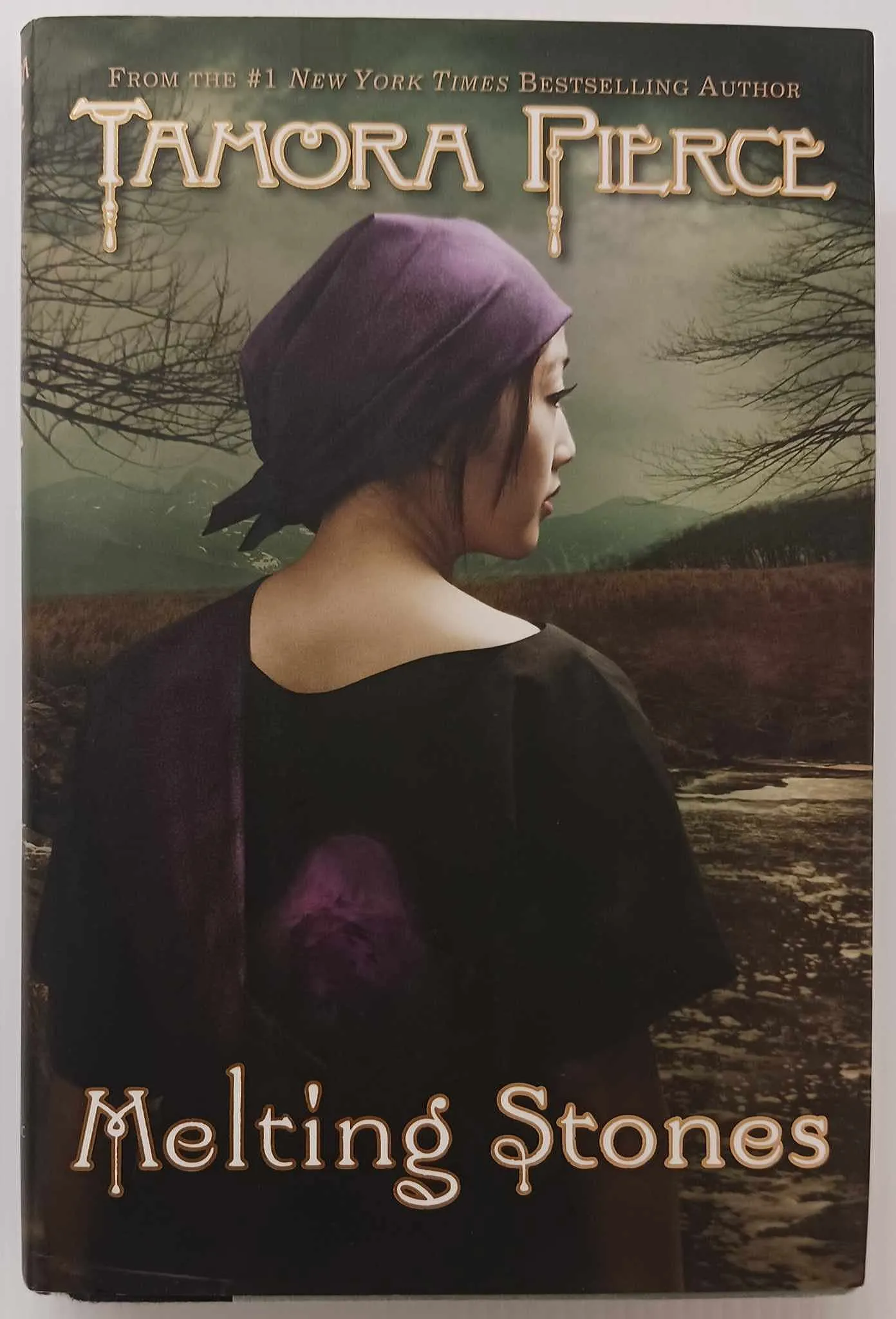 MELTING STONES - Tamora Pierce