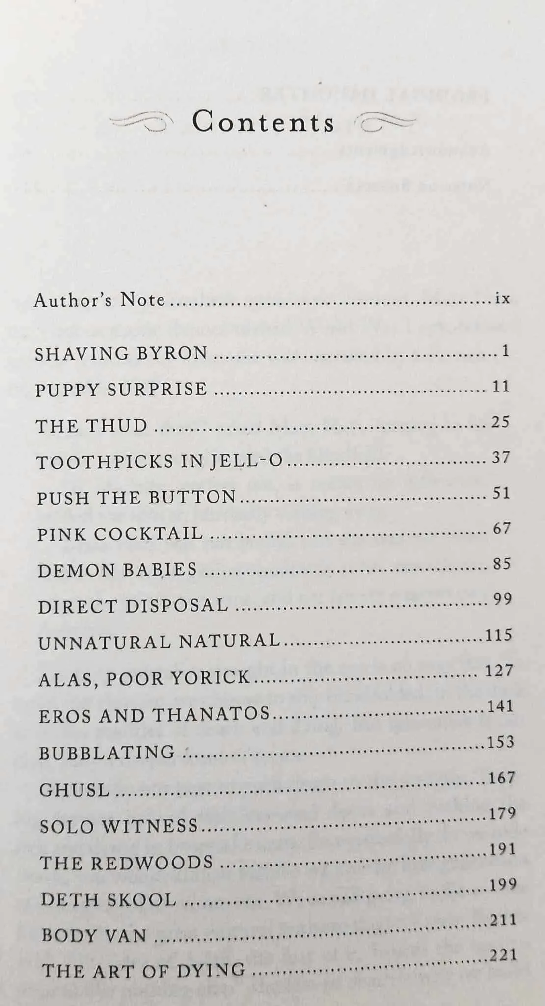 SMOKE GETS IN YOUR EYES - Caitlin Doughty