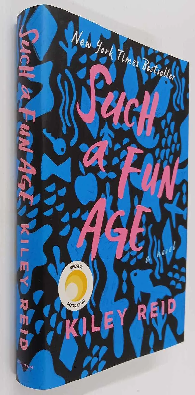 SUCH A FUN AGE - Kiley Reid